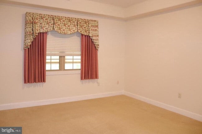 Building Photo - 12909 Little Hayden Cir
