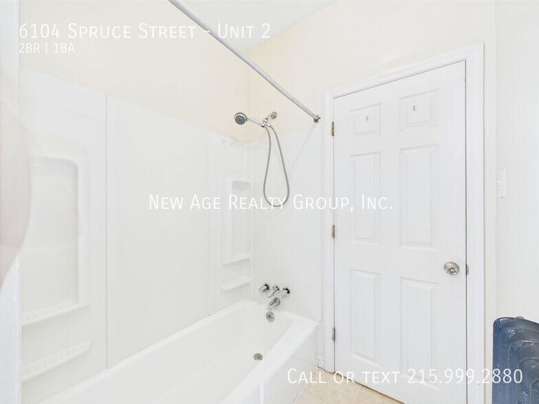 Building Photo - 6104 Spruce St
