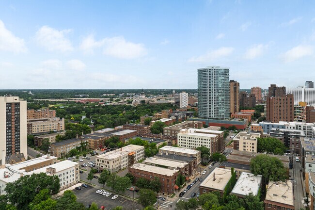 Approximate Property Boundary - 1524 LaSalle Ave - Boutique Brownstone with Built-In Charm