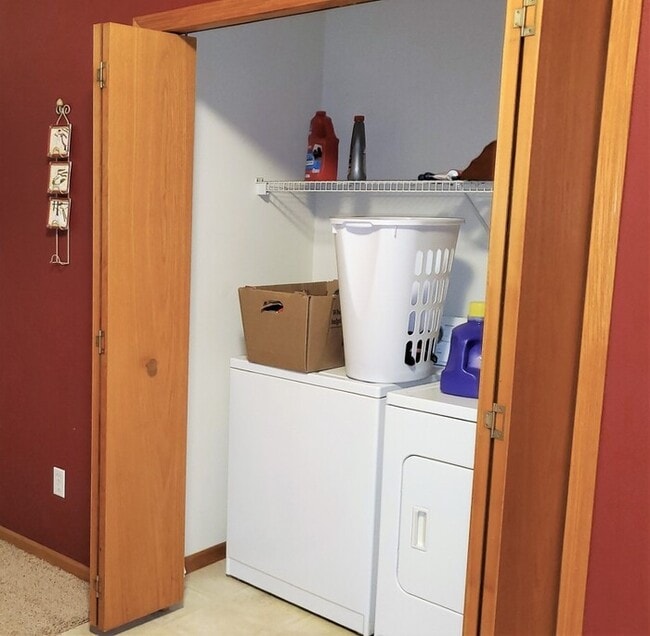 Building Photo - $1,200 | 2 Bedroom, 2 Bathroom Condo | No Pets | Coming Soon!