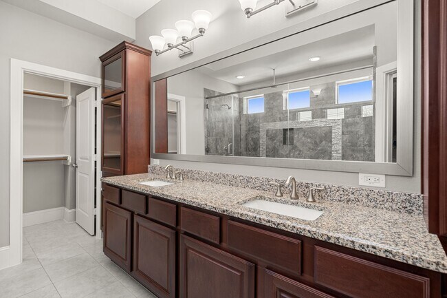 Building Photo - 6703 Highclere Manor Ln