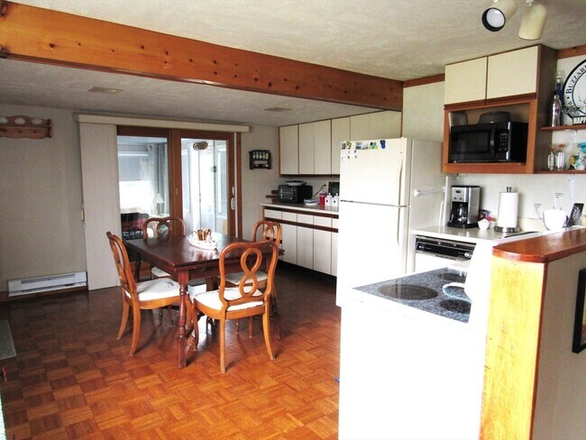 Building Photo - 47 Bourne Neck Dr