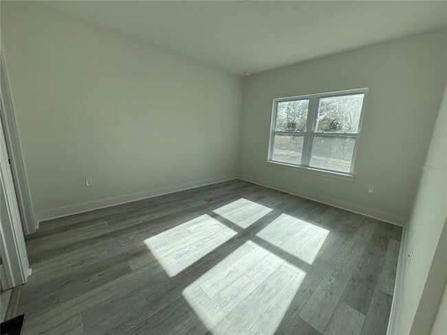 Building Photo - 702 Marion Oaks Manor