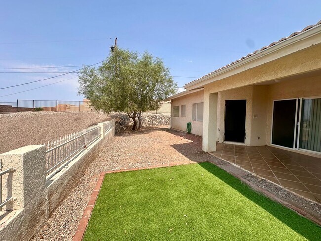 Building Photo - Long Term Rental