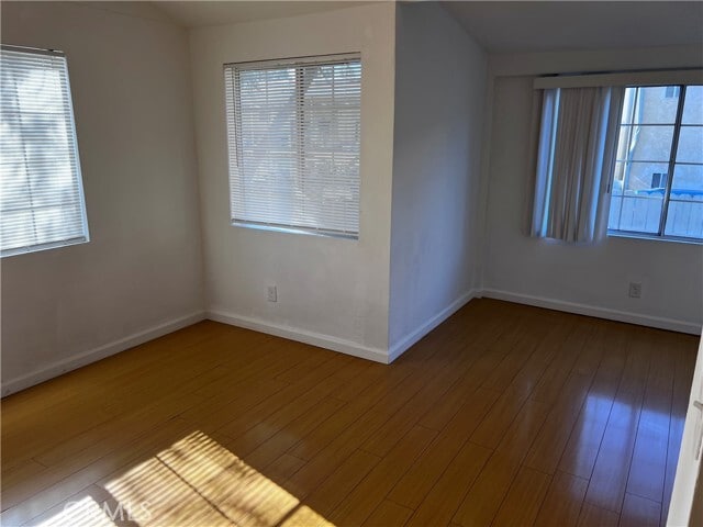 Building Photo - 10641 Russett Ave