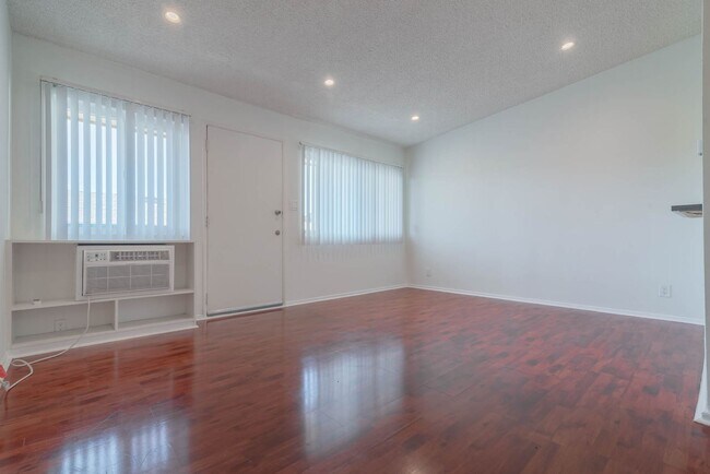 Interior Photo - har1323