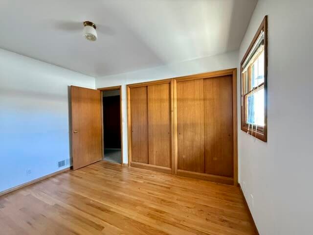 Building Photo - 800 E Scenic Dr