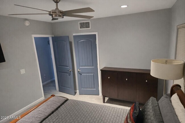 Building Photo - 174 W Highland Ave