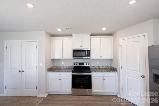 Building Photo - 1408 Nia Rd