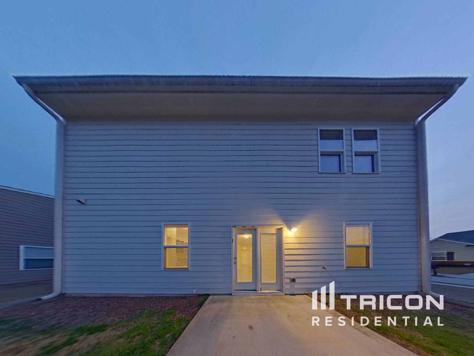 Building Photo - 38 Elm Ln