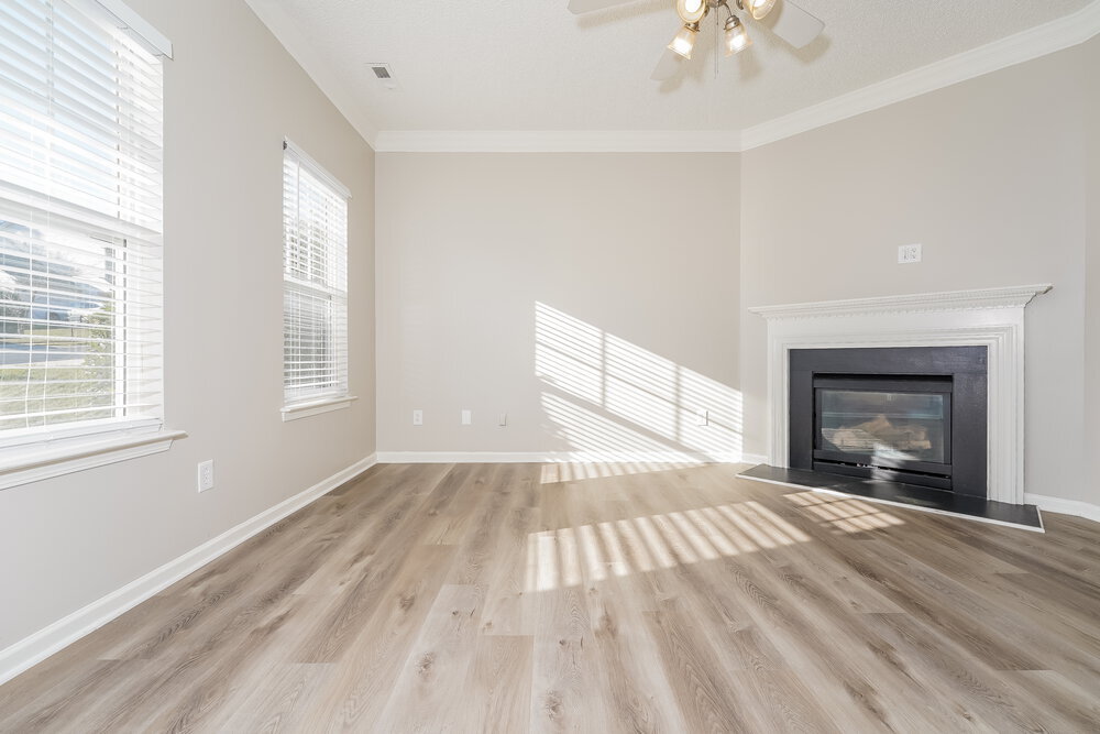 Building Photo - 1029 Crestdale Crossing Dr