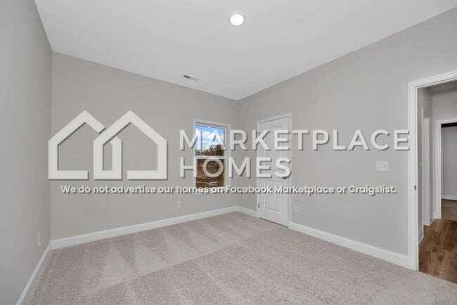 Building Photo - 14138 Nursery Dr