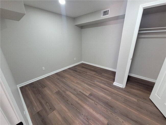 Building Photo - 655 Alcovy Woods Dr