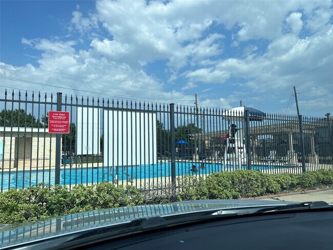 Building Photo - 19818 Lindenwick Ct