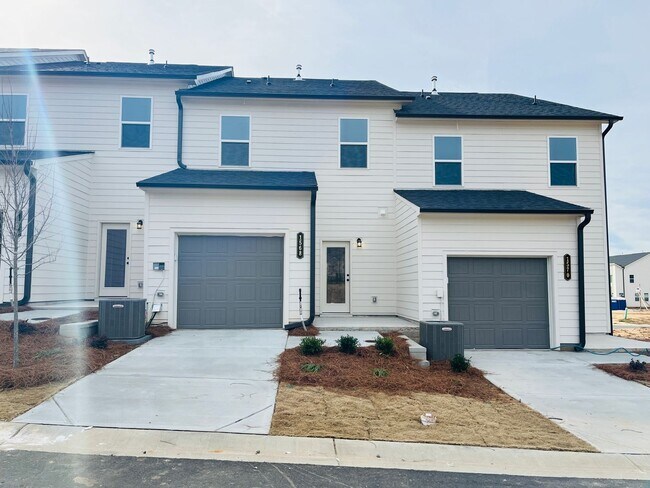 Building Photo - LIKE NEW IN PARK VUE! Townhome located across from Westside Park in Atlanta! MUST SEE!