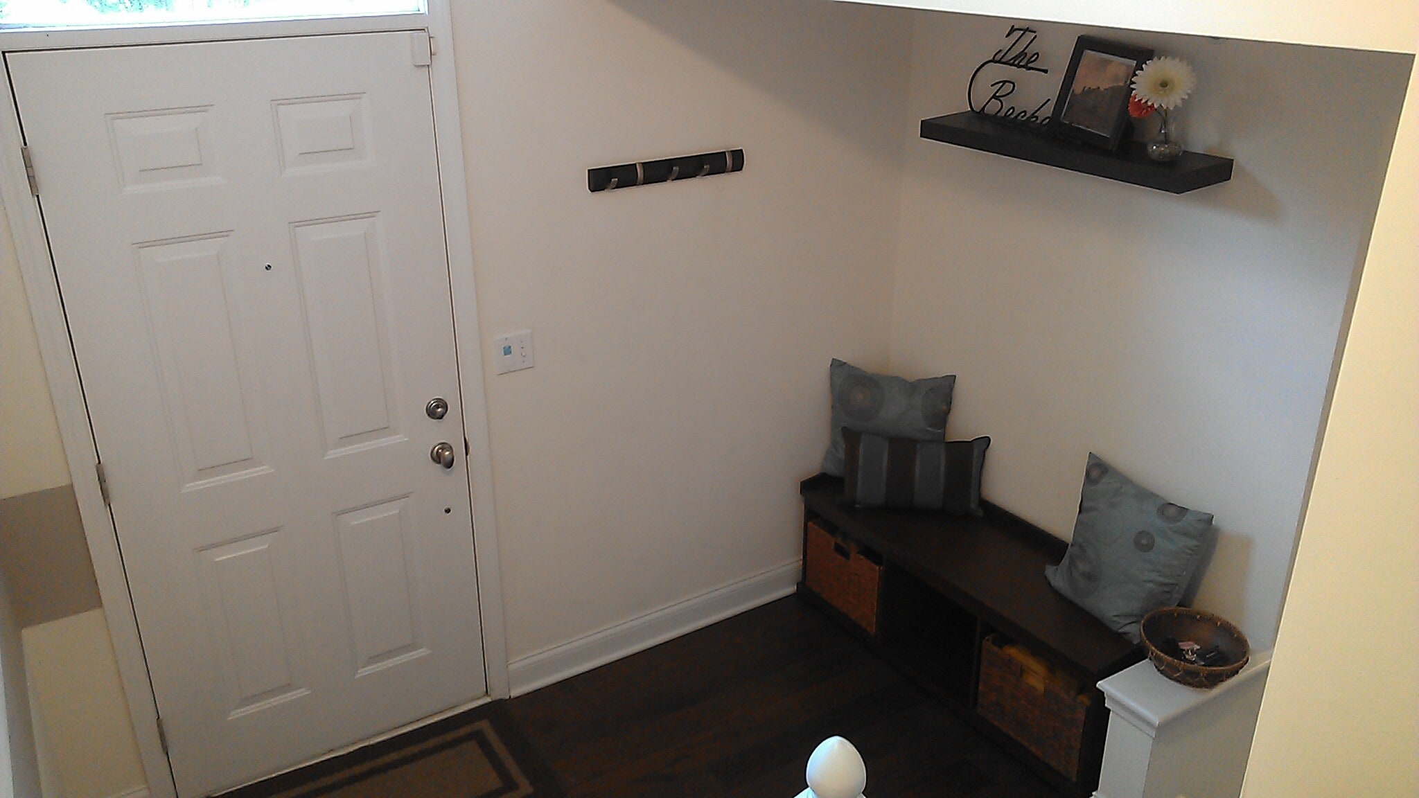 Entry Way - 524 Allard Pl