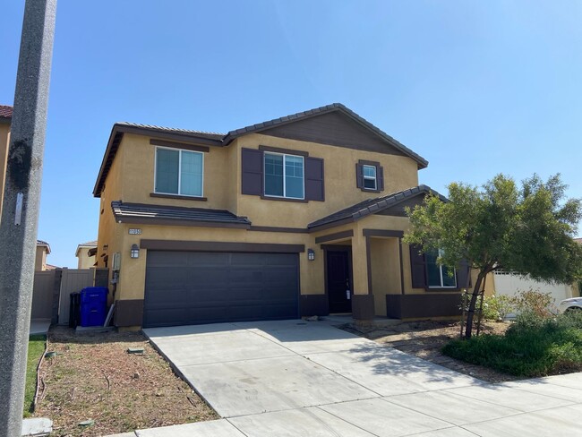 Building Photo - Beautiful Single Family Home