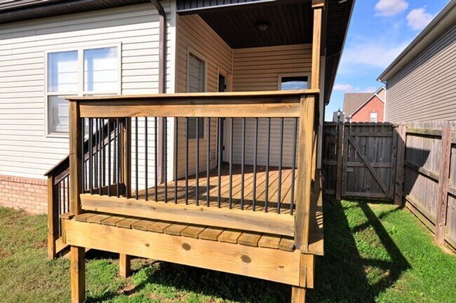 Building Photo - 1462 Cobra Ln