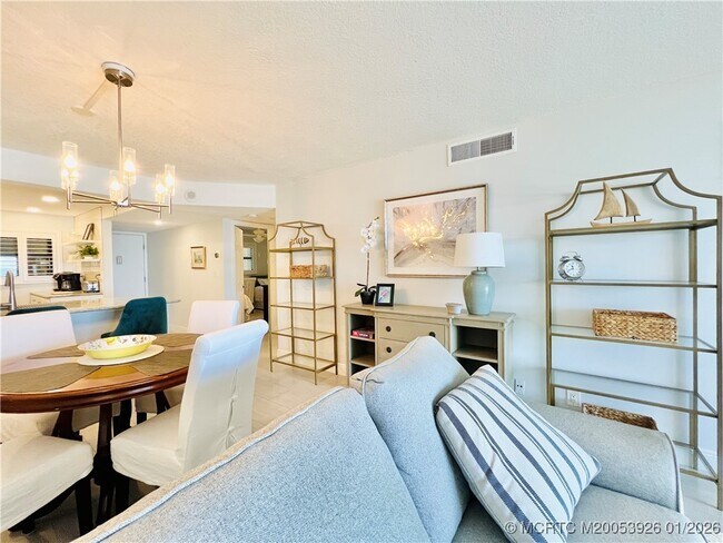 Building Photo - 9400 S Ocean Dr