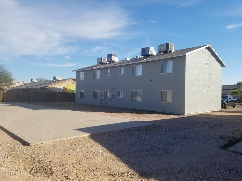 Building Photo - 1462 E 28th Ave