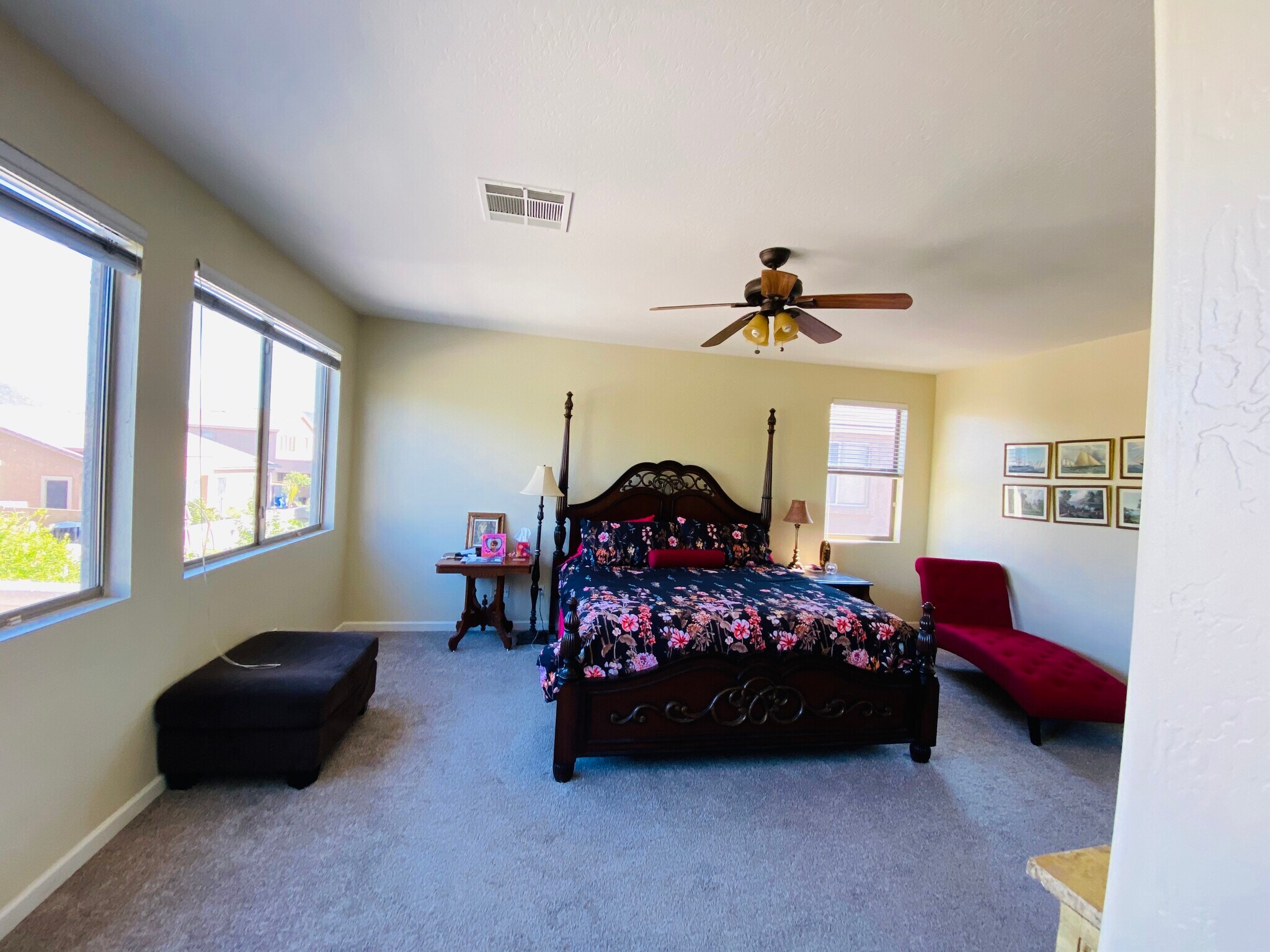 Building Photo - 6804 W Lone Cactus Dr