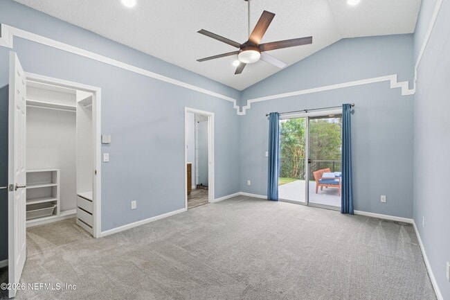 Building Photo - 1662 Evans Dr S