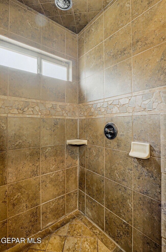 Building Photo - 14223 Craggy Rock Ave