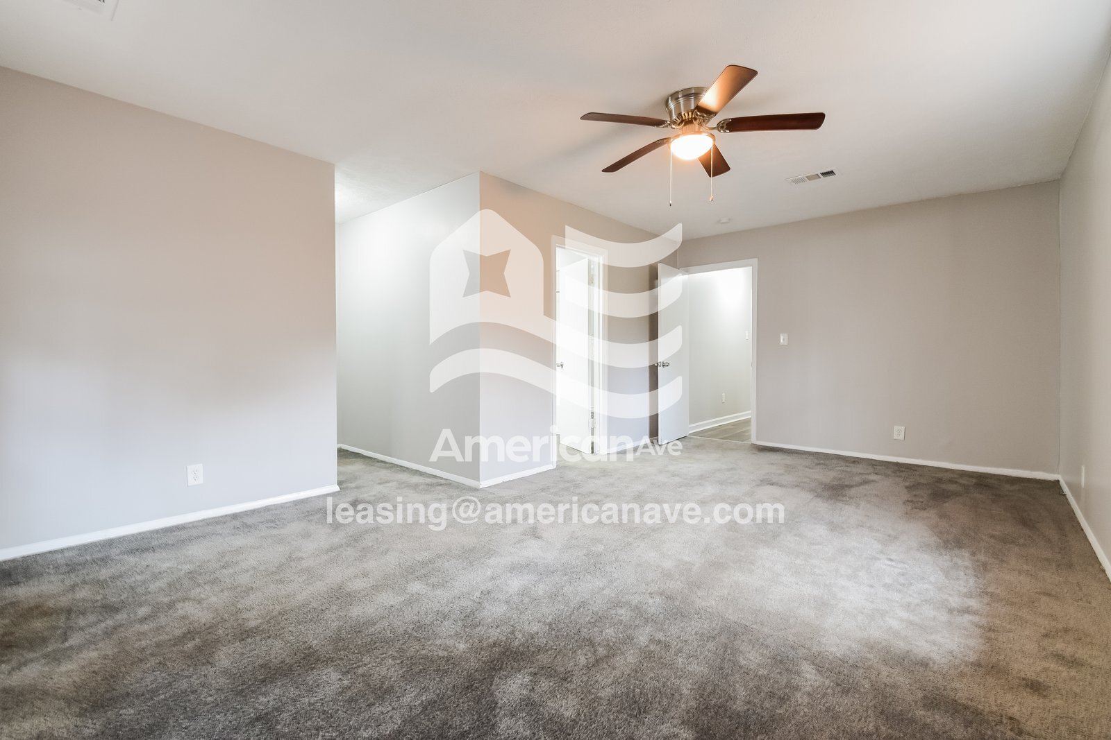 Building Photo - 5614 Grove Ave