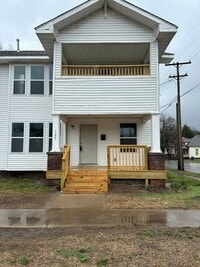 Building Photo - 125-127 S Connor Avenue