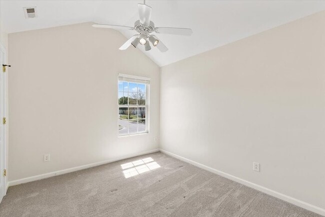 Building Photo - ***Coming Soon!!!***Spacious and Move-In R...