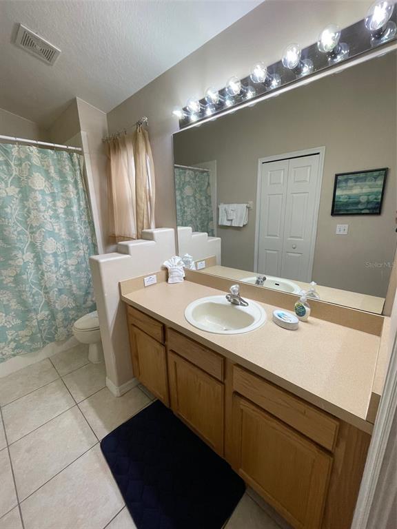 Building Photo - 16705 Fresh Meadow Dr