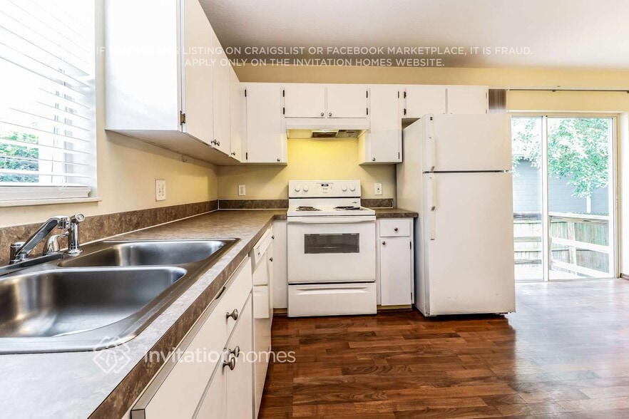 Building Photo - 7605 S Obrien St