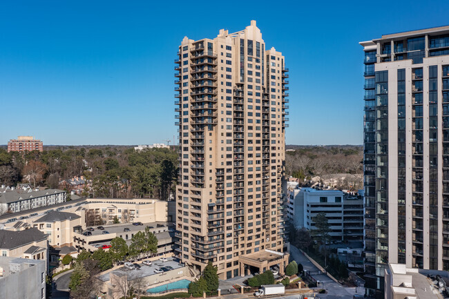 The Grandview - 3487 Lakeside Dr NE Atlanta GA 30326 | Apartment Finder