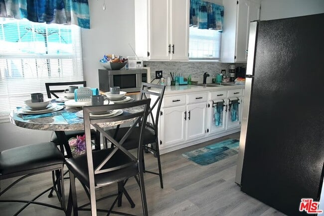 Building Photo - 7301 5th Ave