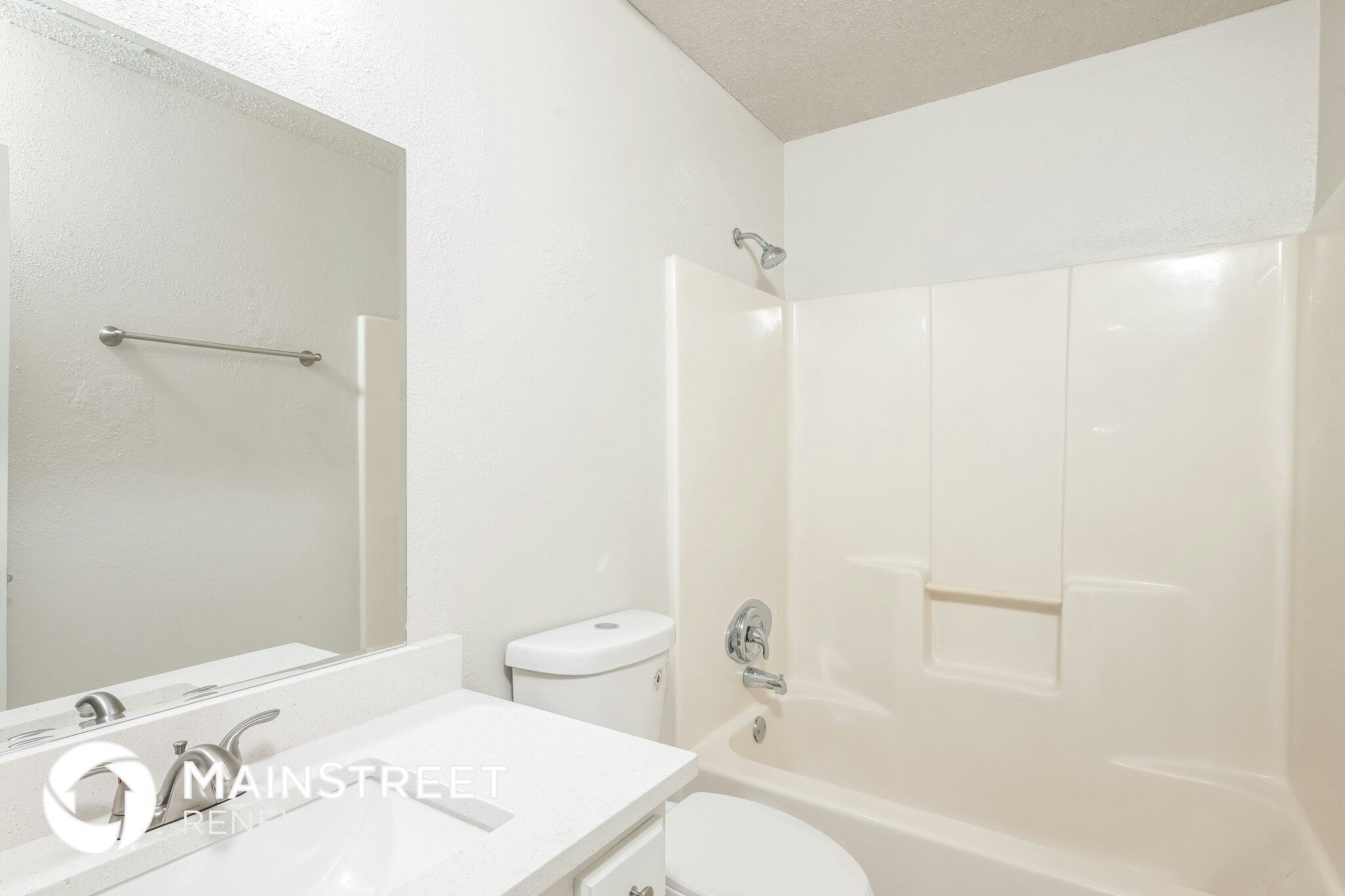 Building Photo - 2202 Independence Dr SW