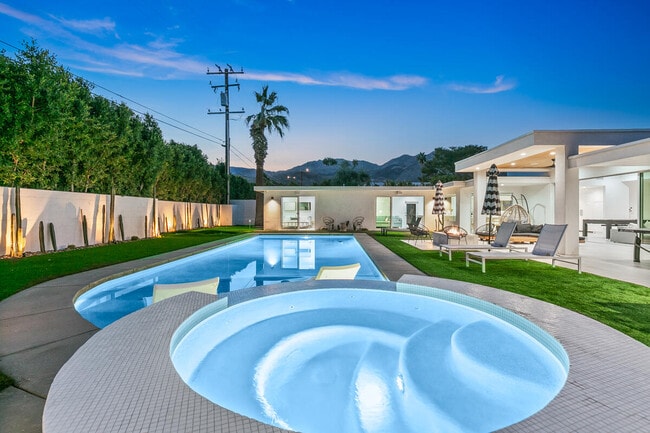 Building Photo - 72827 Bursera Way