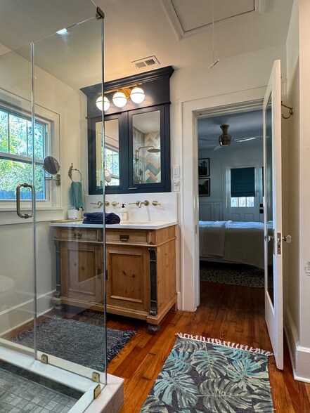 Building Photo - 116 23rd St N