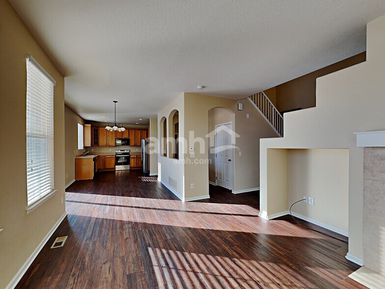 Building Photo - 17630 E 104th Pl