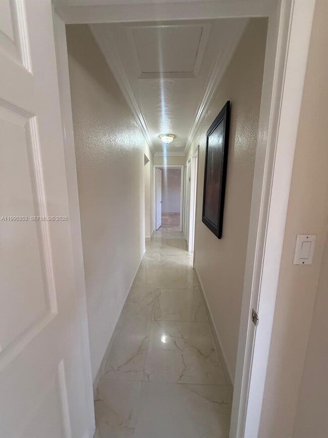 Building Photo - 281 W 17th St