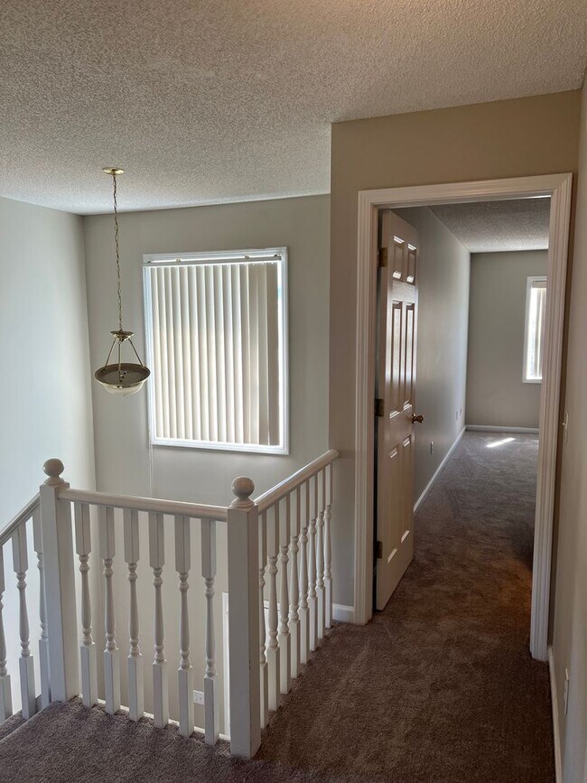 Building Photo - 153 Woodberry Dr