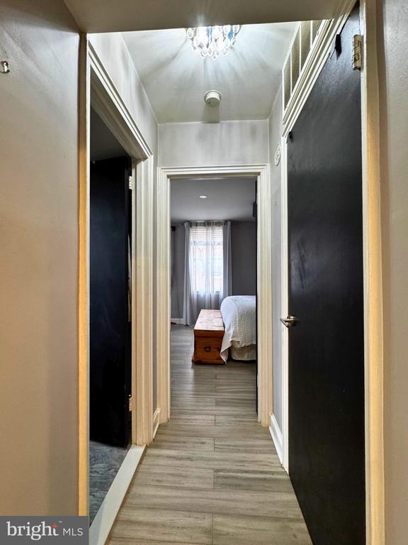 Building Photo - 24 S Old Glebe Rd