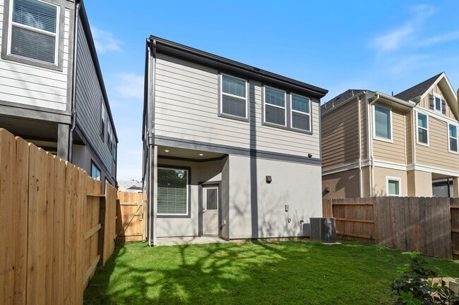 Building Photo - 447 Pk Hl Ct