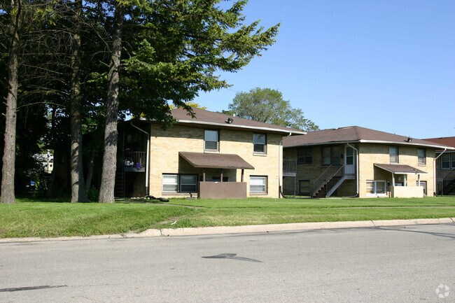 Primary Photo - 2206-2208 Hebron Ave