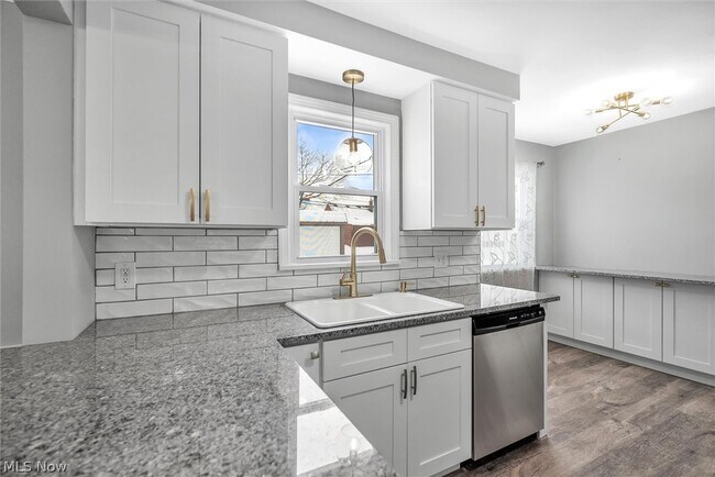 Building Photo - 4034 Stilmore Rd