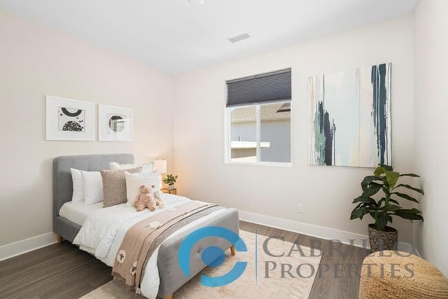 Building Photo - Brand New 4bd/2.5ba Home with Private Yard and Attached 2-Car Garage