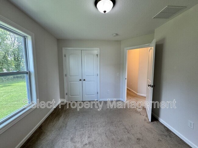 Building Photo - 2239 Rittenhouse Pl