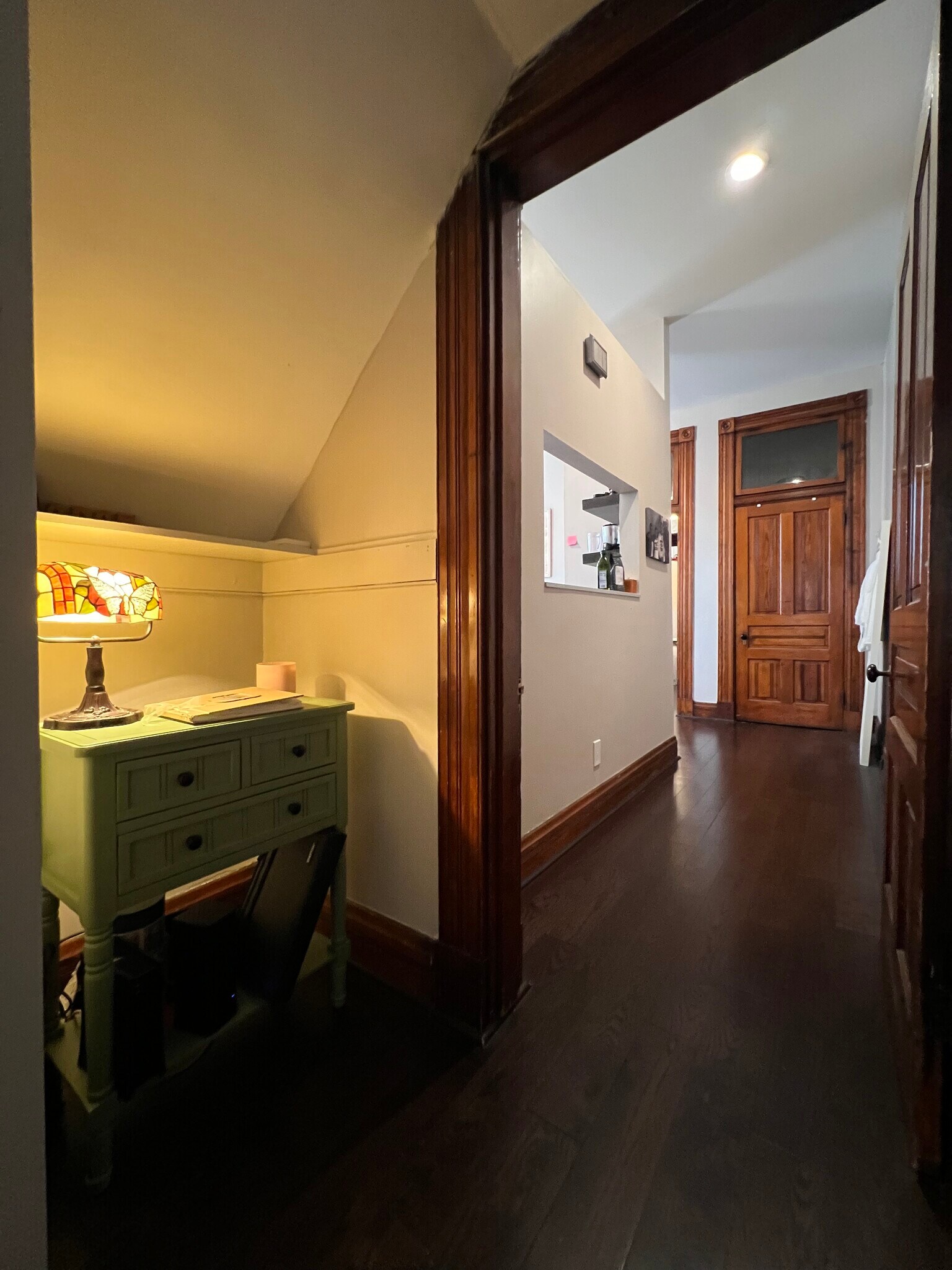 Building Photo - 711 Greenup St