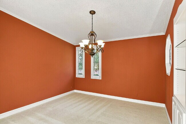 Building Photo - Coveted and Spacious Rossmoor 3-bed/2-bath Home with Expansive Entertainer’s Backyard