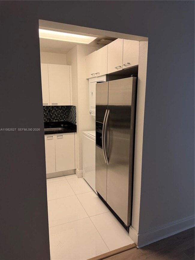 Building Photo - 7925 SW 86th St