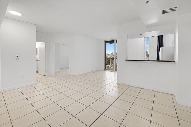 Building Photo - 1 Glen Royal Pkwy